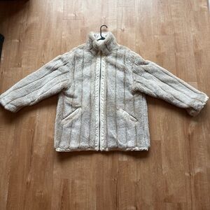 Vintage Faux Fur Women’s Cream Zip-Up Coat Reversible -Blue Studio